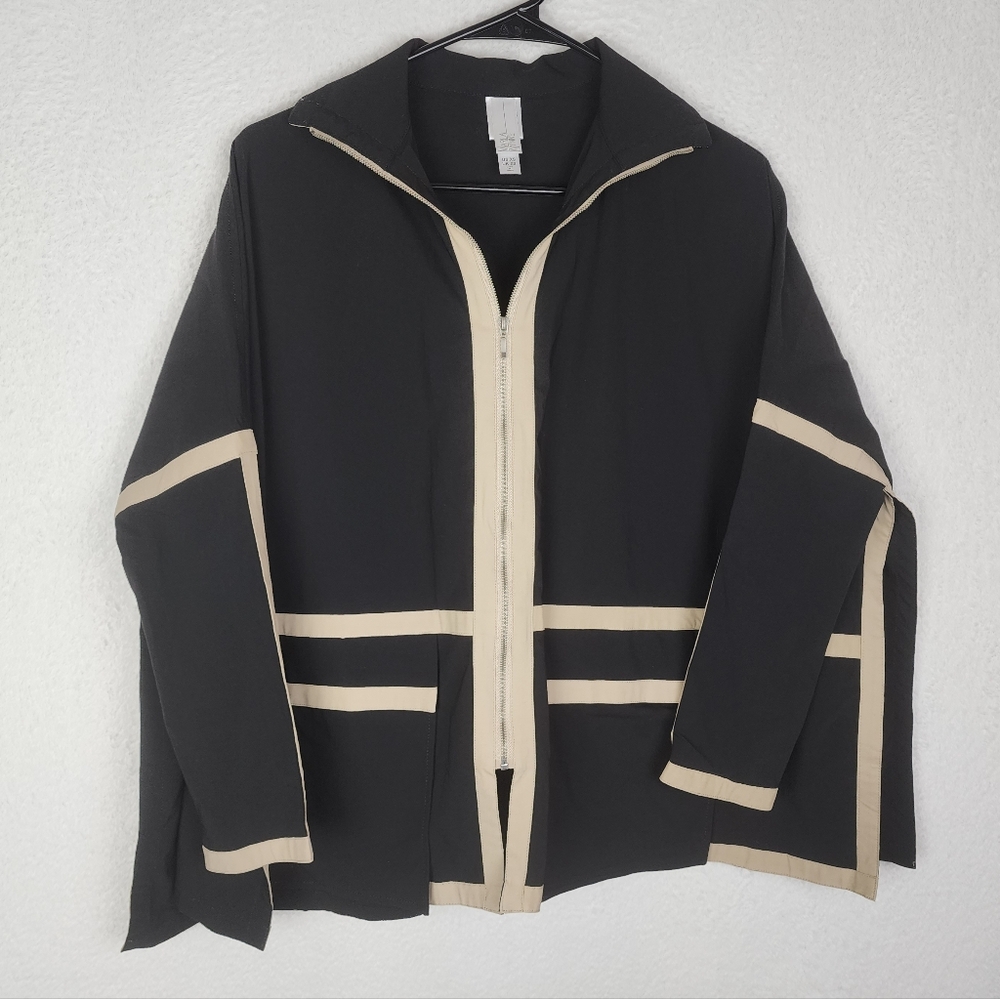 MARLAWYNNE Black Open Side Zip Up Jacket with Cream Trim XS